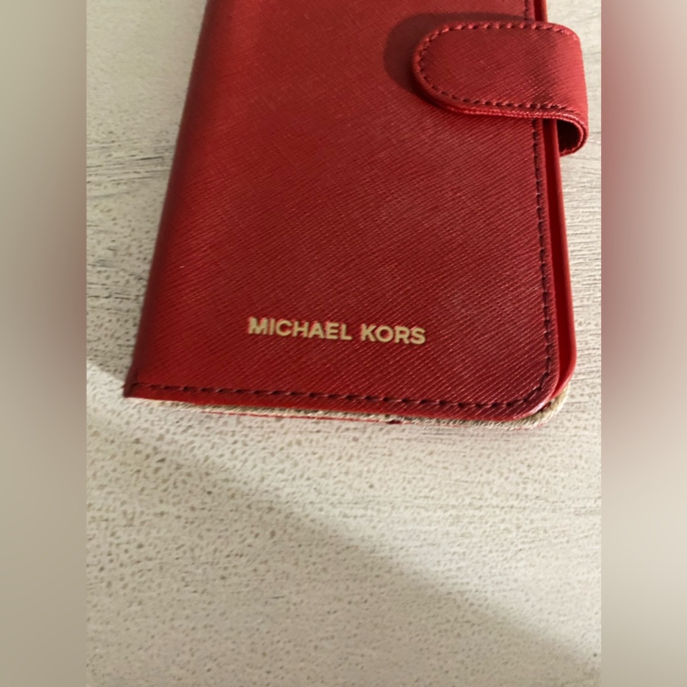 Micheal Kors Red Burgundy Iphone 8s plus phone case. - Picture 3 of 5